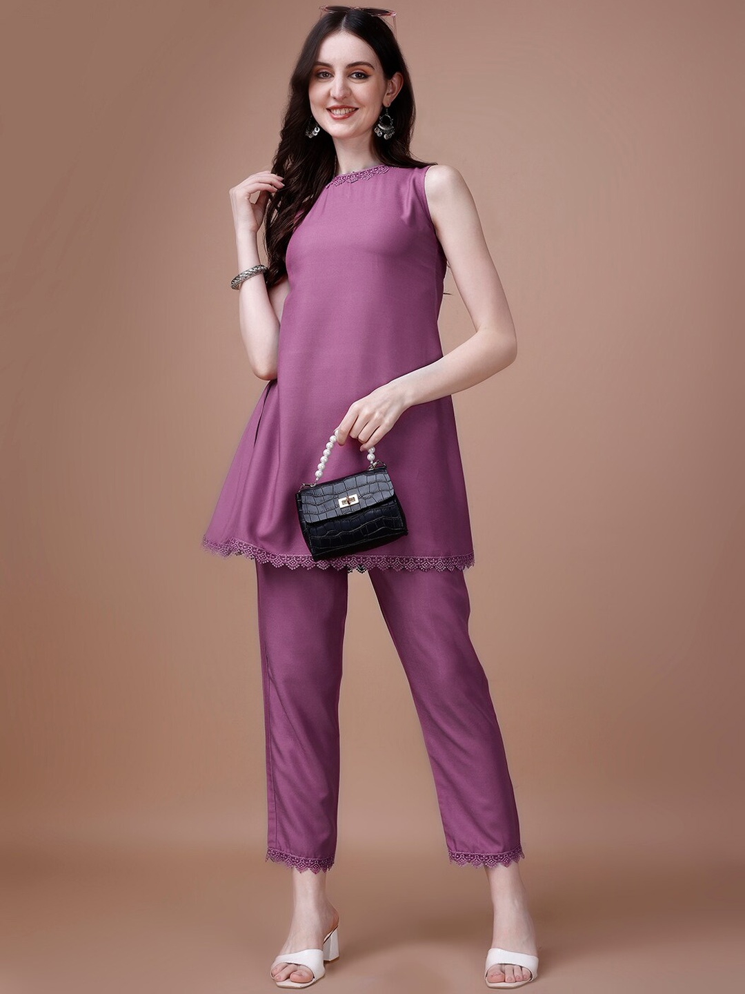 

KALINI Round Neck Sleeveless A Line Kurti With Trousers, Pink