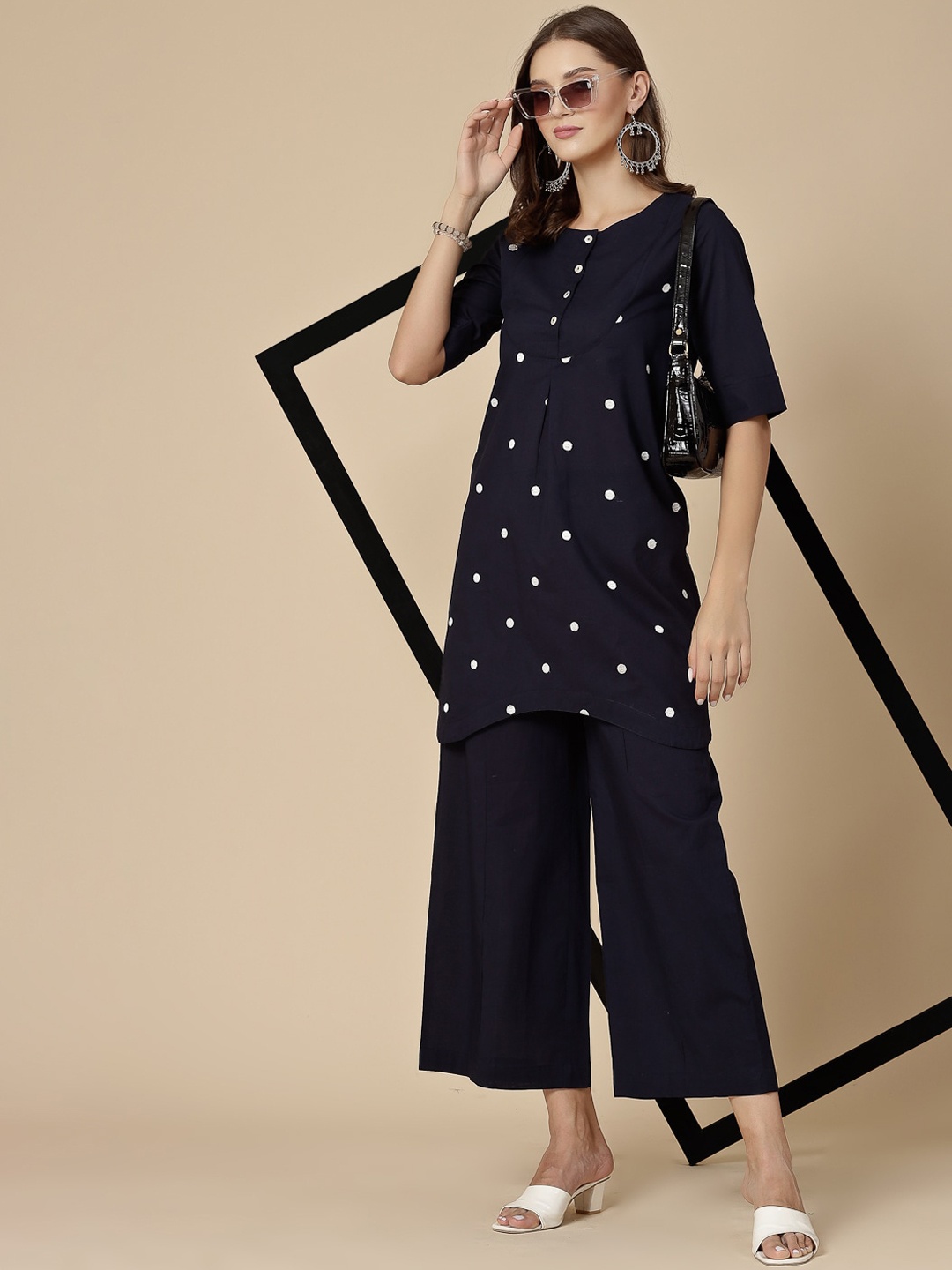 

Sangria Geometric Embroidered Pure Cotton A-Line Kurta With Palazzo, Navy blue