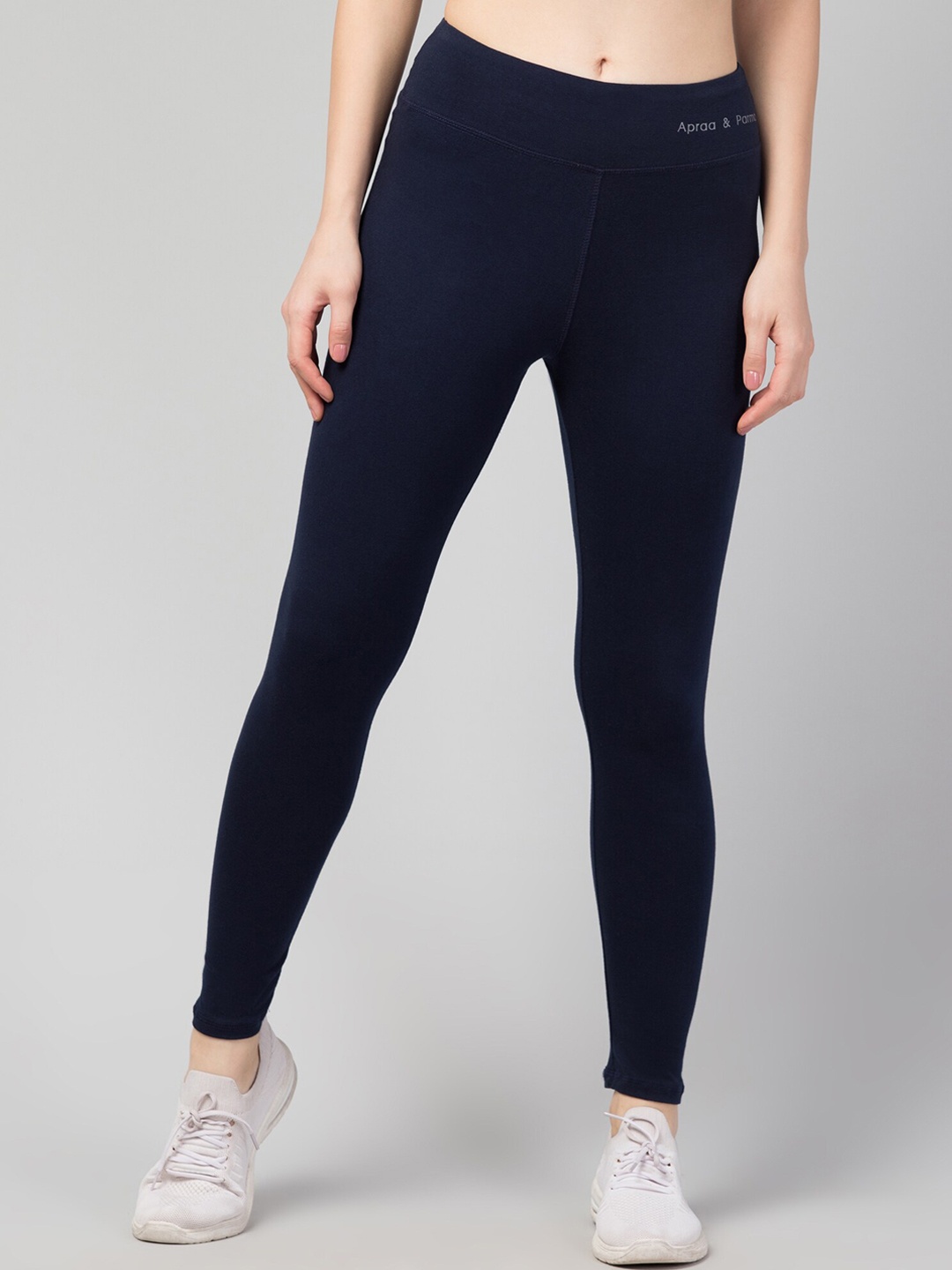 

Apraa & Parma Slim Fit High-Rise Ankle Length Gym Tights, Navy blue