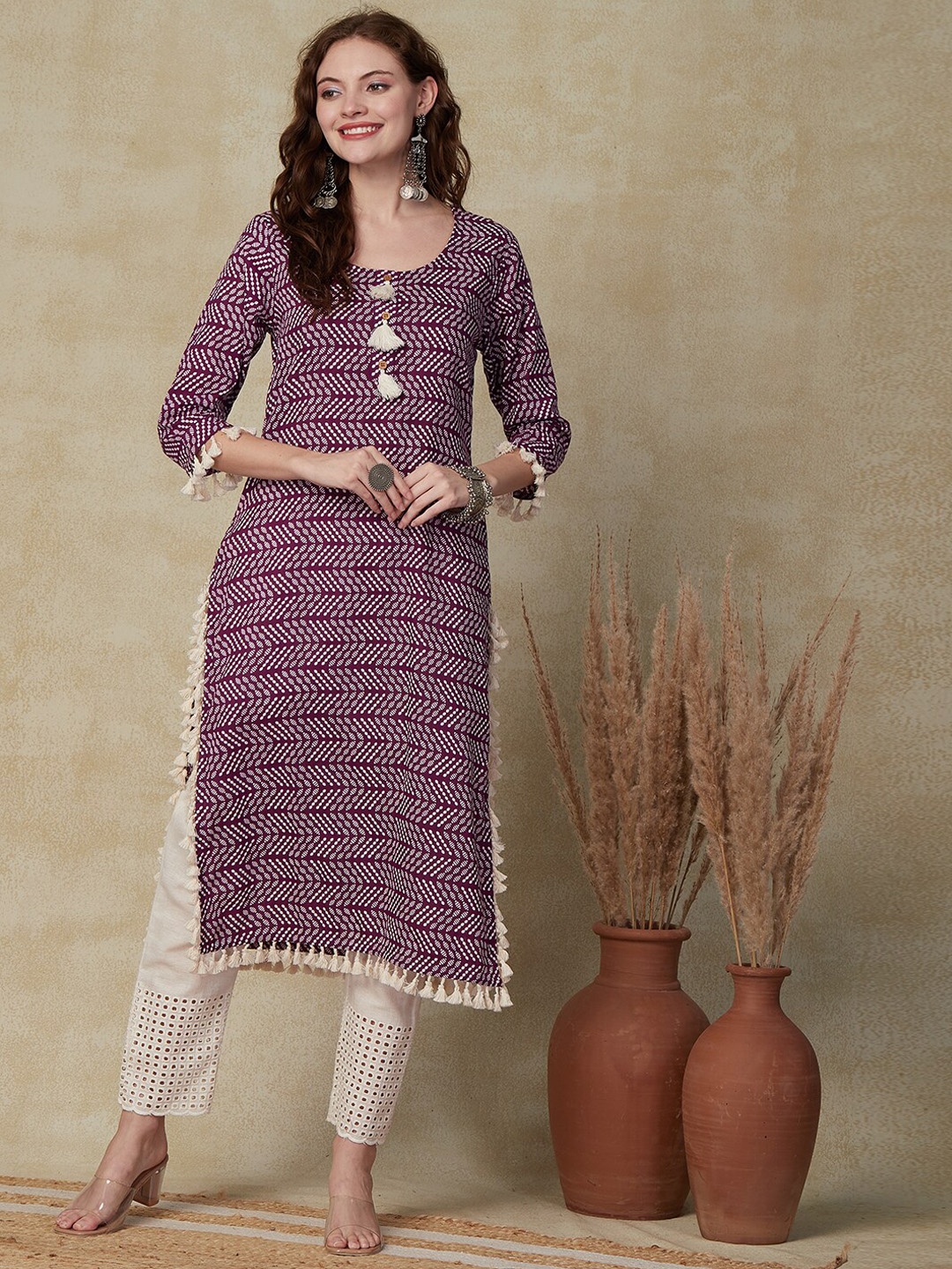 

FASHOR Purple Geometric Printed Round Neck Cotton Straight Kurta