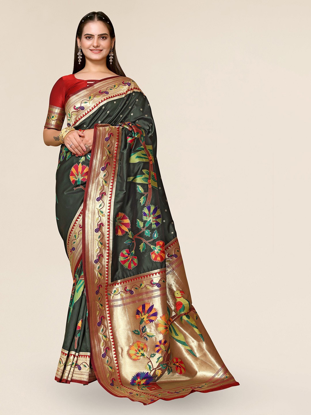 

DIVASTRI Ethnic Motifs Woven Design Zari Banarasi Saree, Green