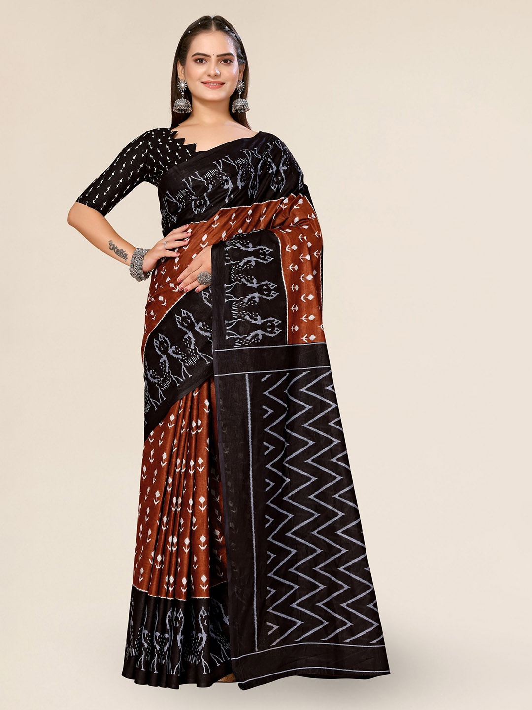 

DIVASTRI Ethnic Motifs Printed Kota Saree, Brown