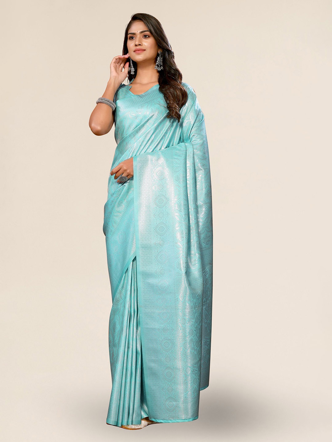 

DIVASTRI Ethnic Motifs Woven Design Zari Silk Blend Banarasi Saree, Blue