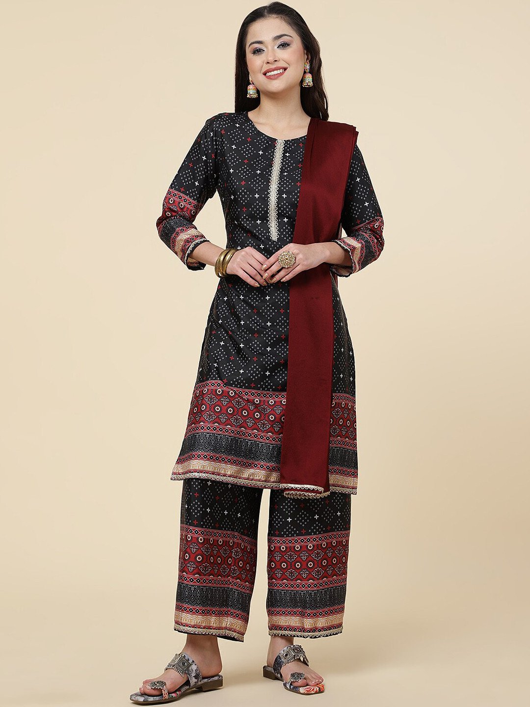 

Sangria Bandhani Printed Straight Kurta With Palazzo & Dupatta, Black