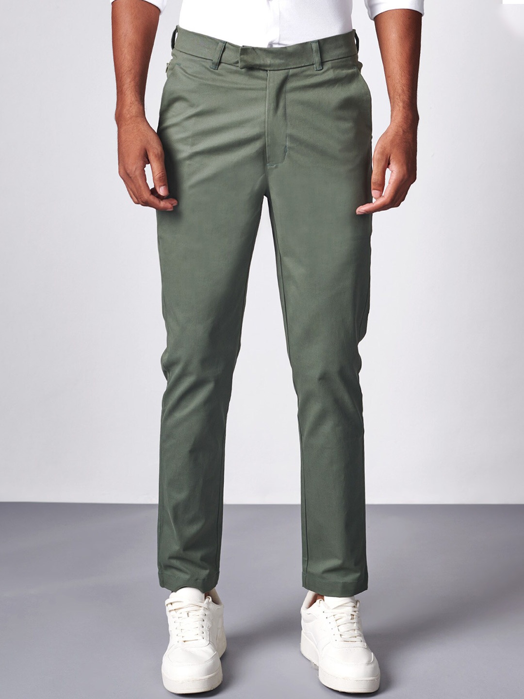 

Beyours Men Olive Green Easy Wash Trousers