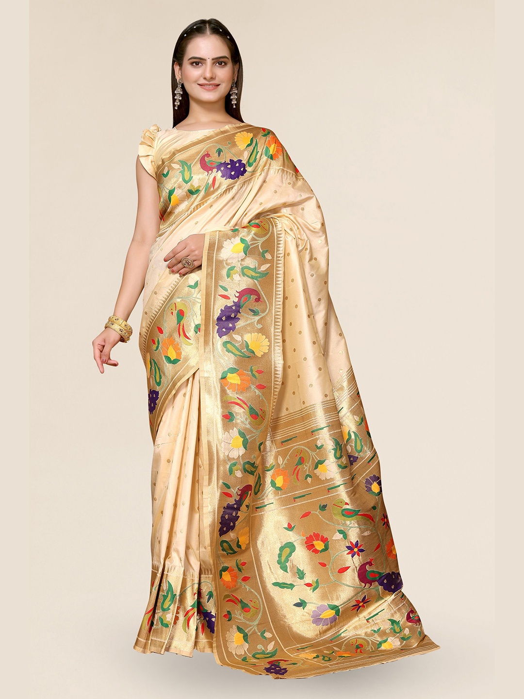 

DIVASTRI Ethnic Motifs Woven Design Zari Paithani Saree, Off white