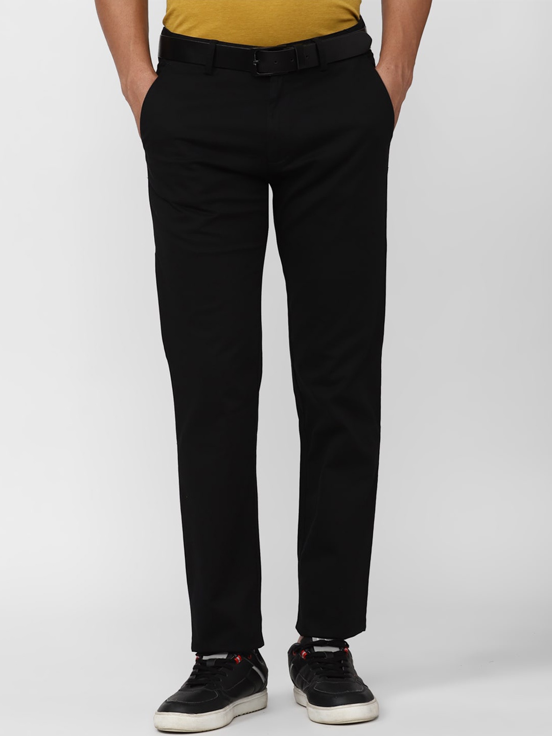 

Peter England Casuals Men Slim Fit Mid-Rise Casual Trouser, Black