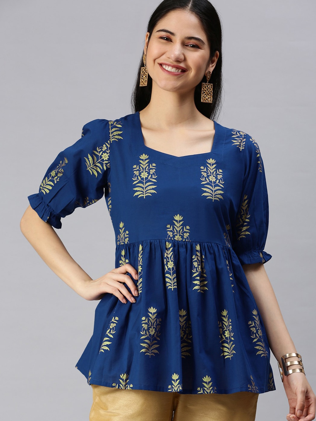 

KALINI Floral Printed Square Neck Pure Cotton Kurti, Blue