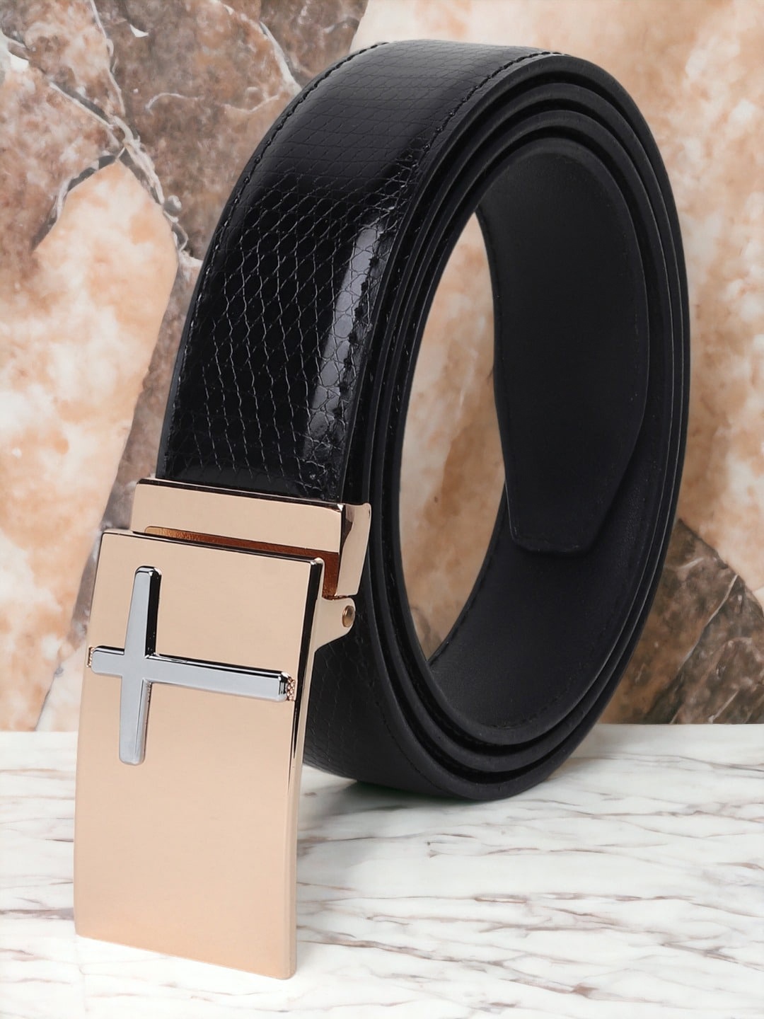 

The Roadster Lifestyle Co. Men Textured Casual Belt, Black
