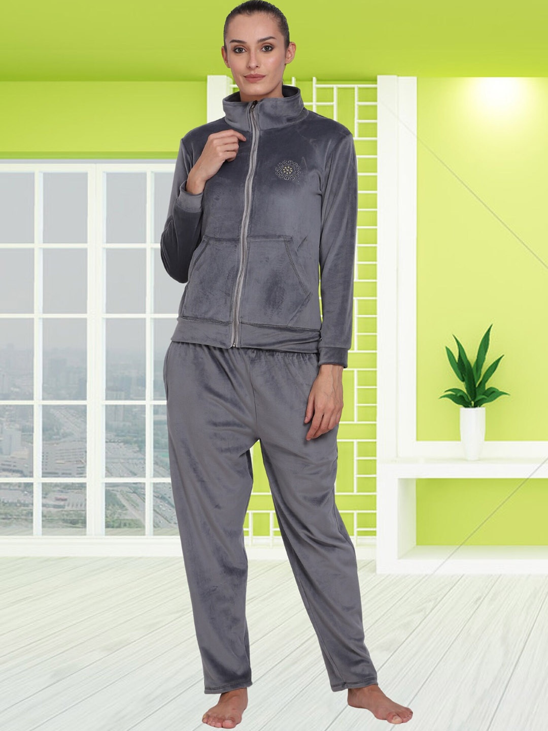 

Noty High Neck Velvet Night suit, Grey