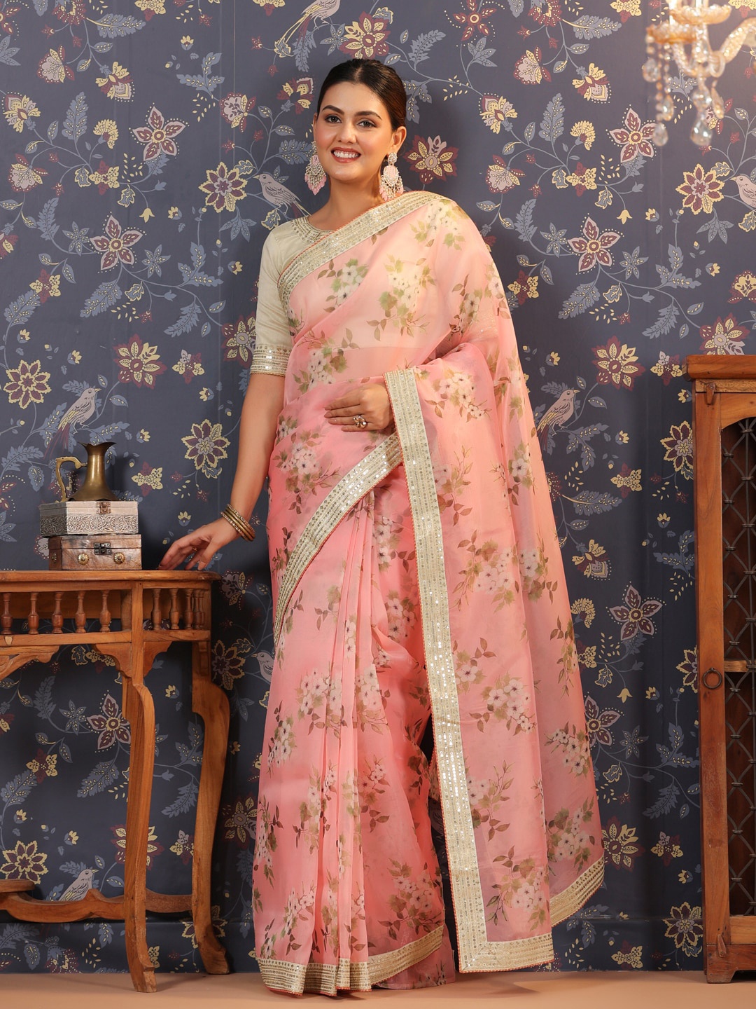 

House of Pataudi Floral Printed Saree, Pink