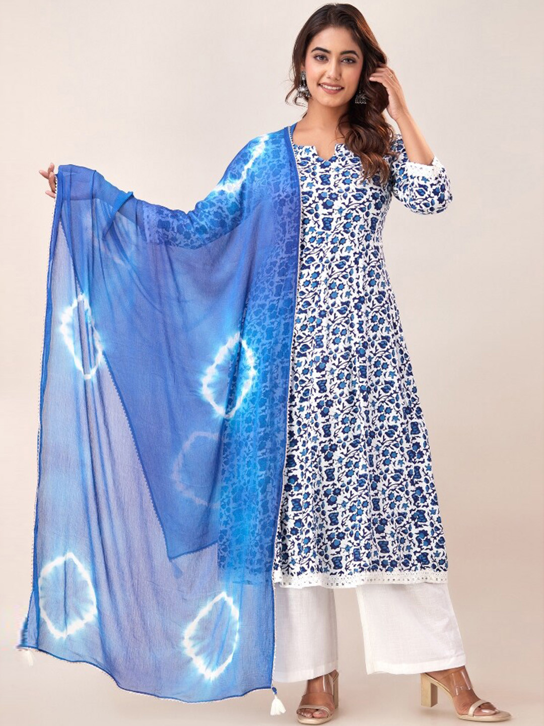 

SVARCHI Ethnic Motifs Printed Regular Kurta with Palazzos & With Dupatta, Blue