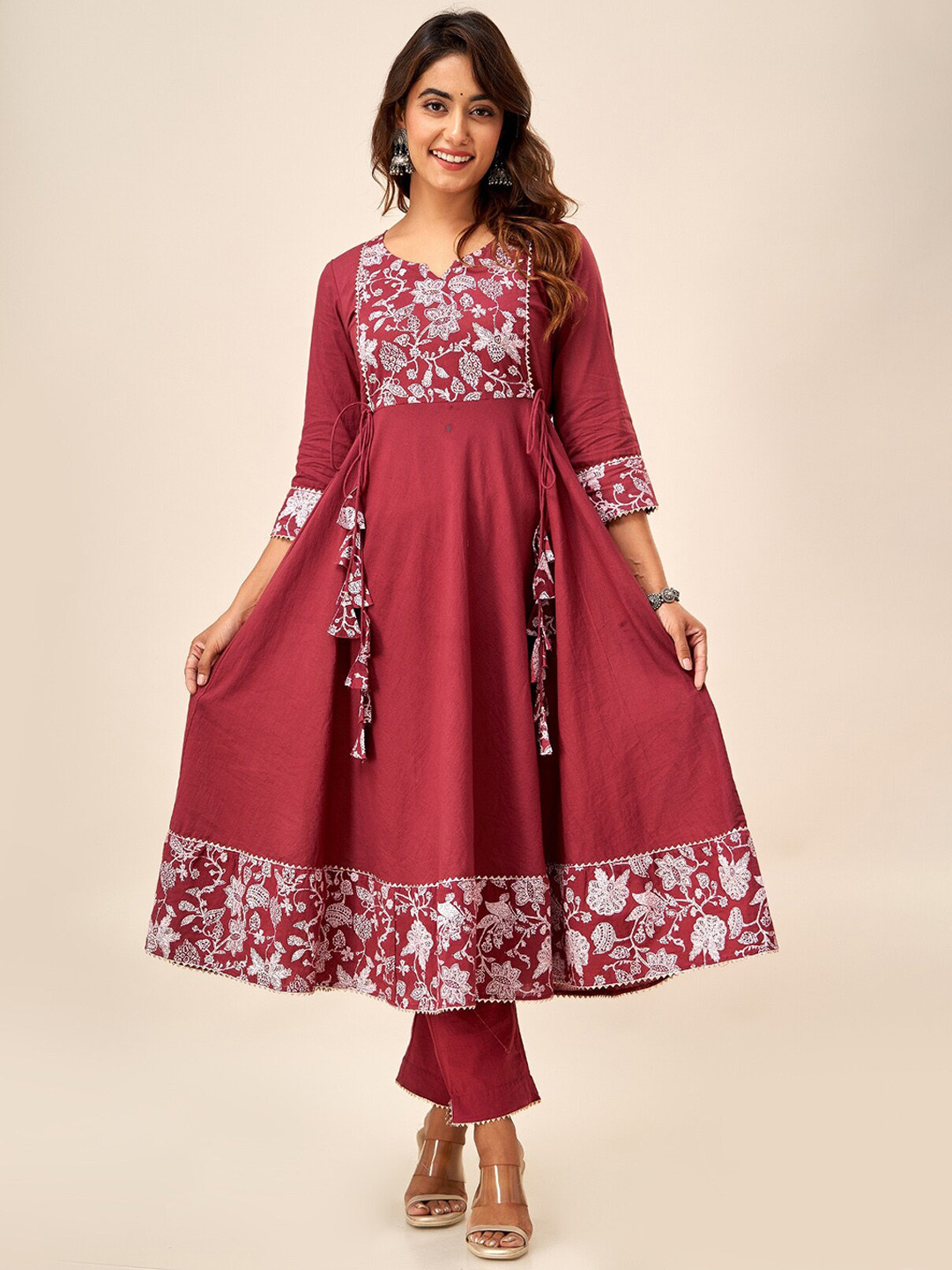 

SVARCHI Floral Printed Anarkali Pure Cotton Kurta With Trousers, Maroon
