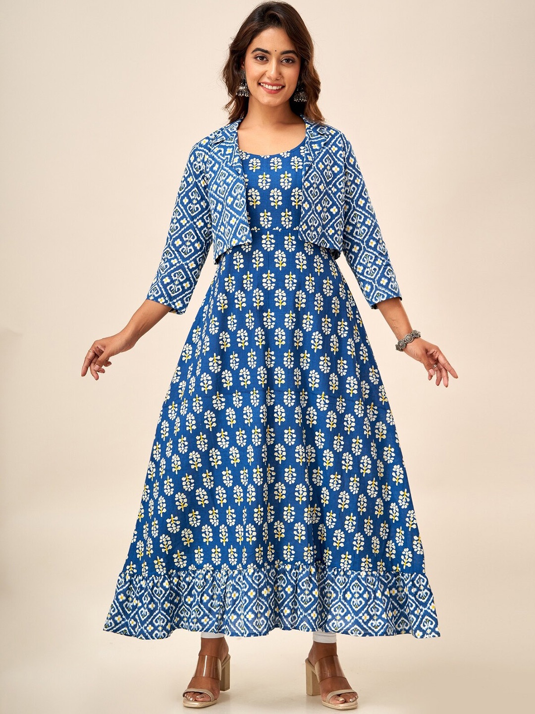 

SVARCHI Women Blue Ethnic Motifs Printed Sequinned Anarkali Kurta
