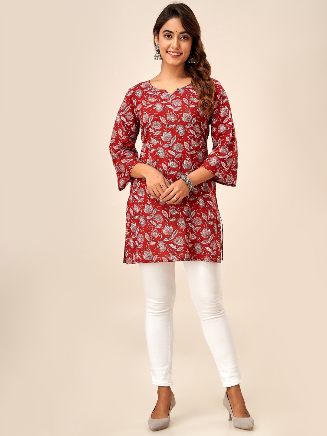 

SVARCHI Women Maroon Ethnic Motifs Printed Thread Work Kurta