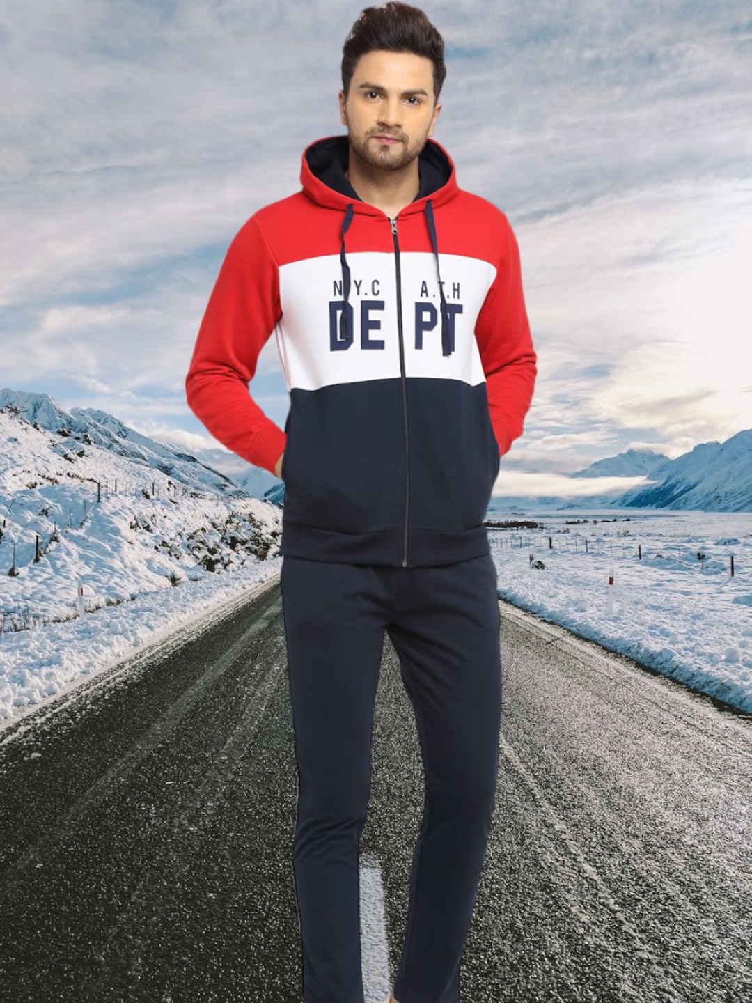 

WILD WEST Colourblocked Tracksuit, Red
