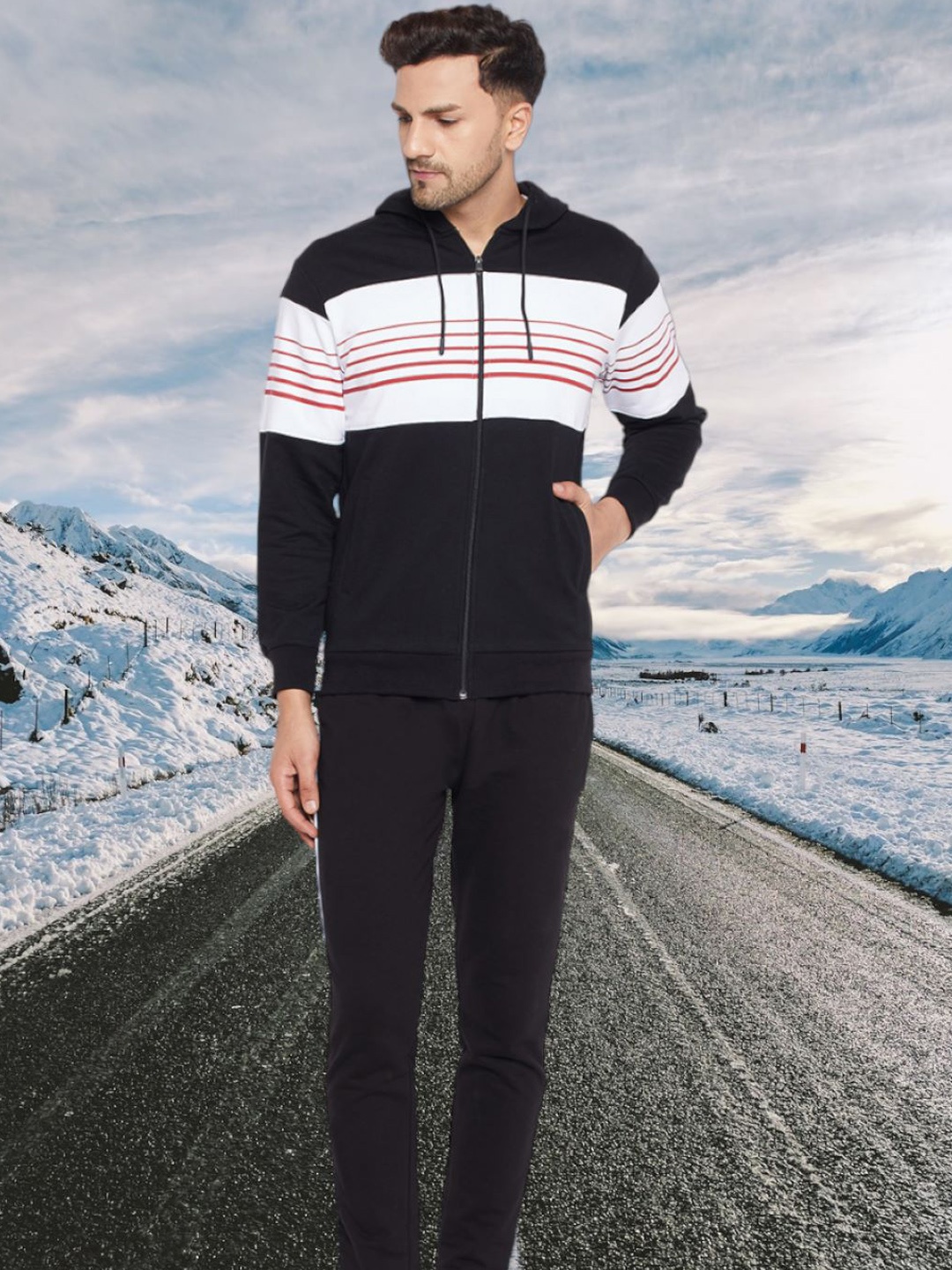 

WILD WEST Colourblocked Hooded Tracksuit, Black