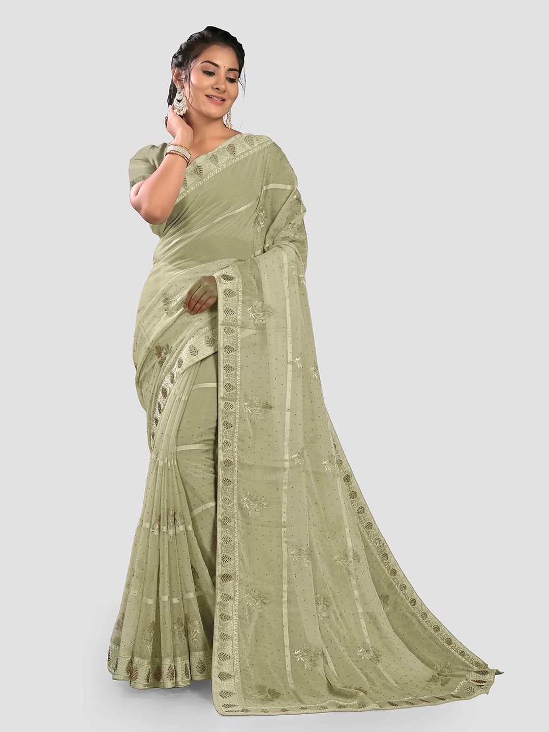 

KAJREE Floral Embroidered Beads & Stones Pure Crepe Jamdani Saree, Lime green