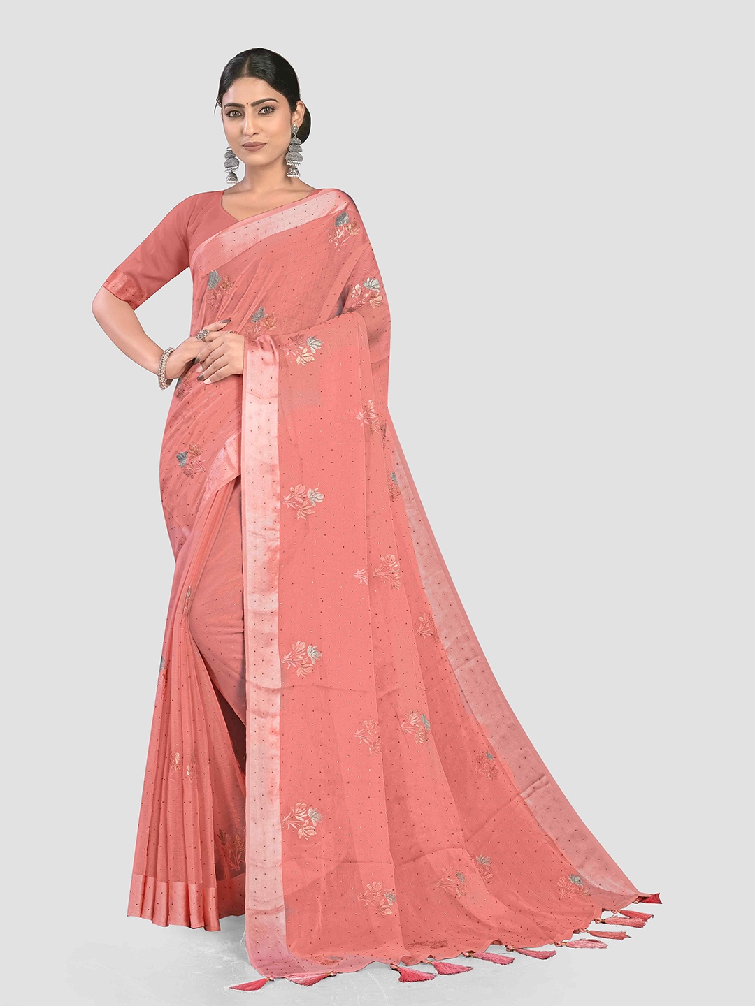 

KAJREE Floral Embroidered Beads And Stones Pure Crepe Jamdani Saree, Peach