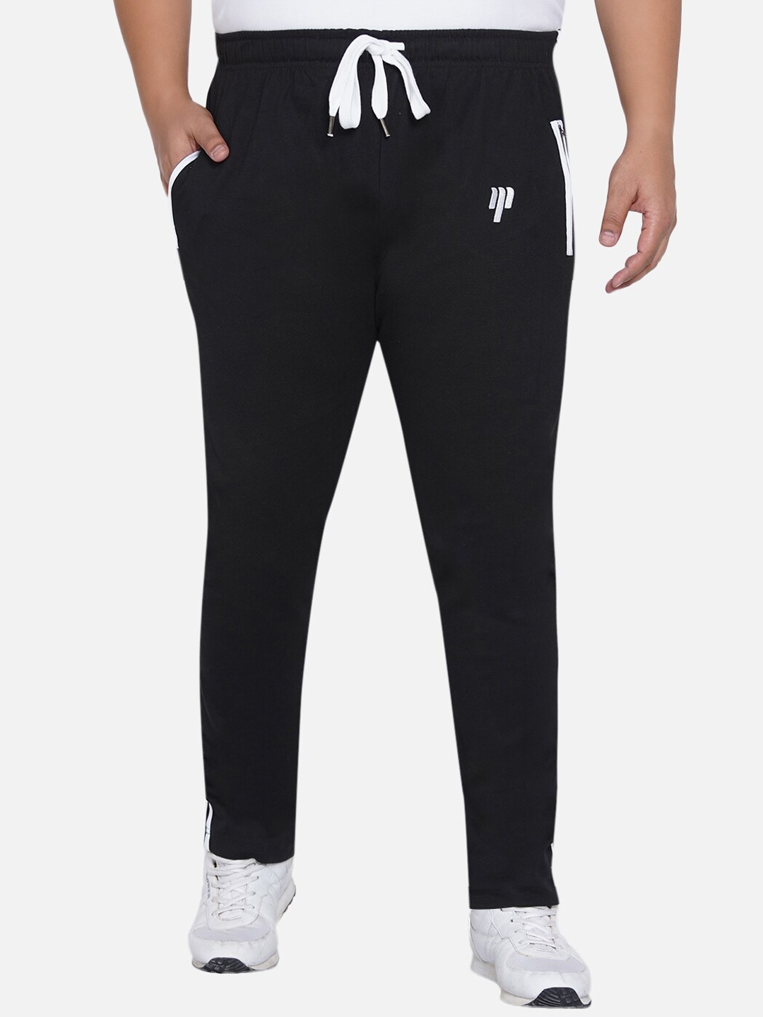 

Santonio Men Plus Size Mid Rise Regular Fit Pure Cotton Track Pants, Black