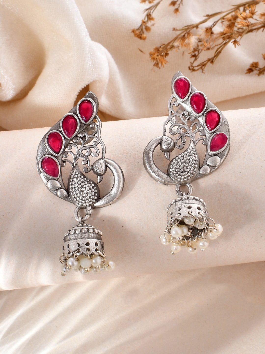 

DASTOOR Silver-Plated Contemporary Jhumkas