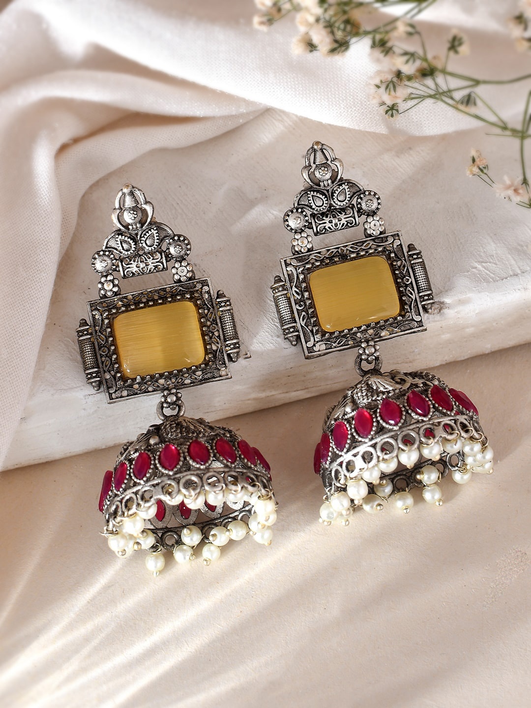 

DASTOOR Silver-Plated Oxidised Dome Shaped Studded Jhumkas