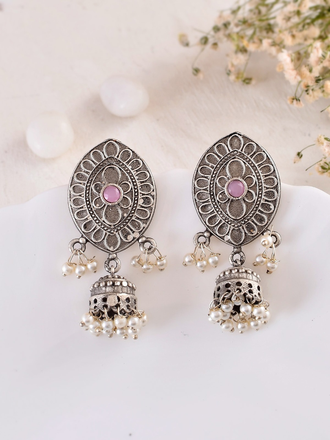 

DASTOOR Silver-Plated Contemporary Jhumkas