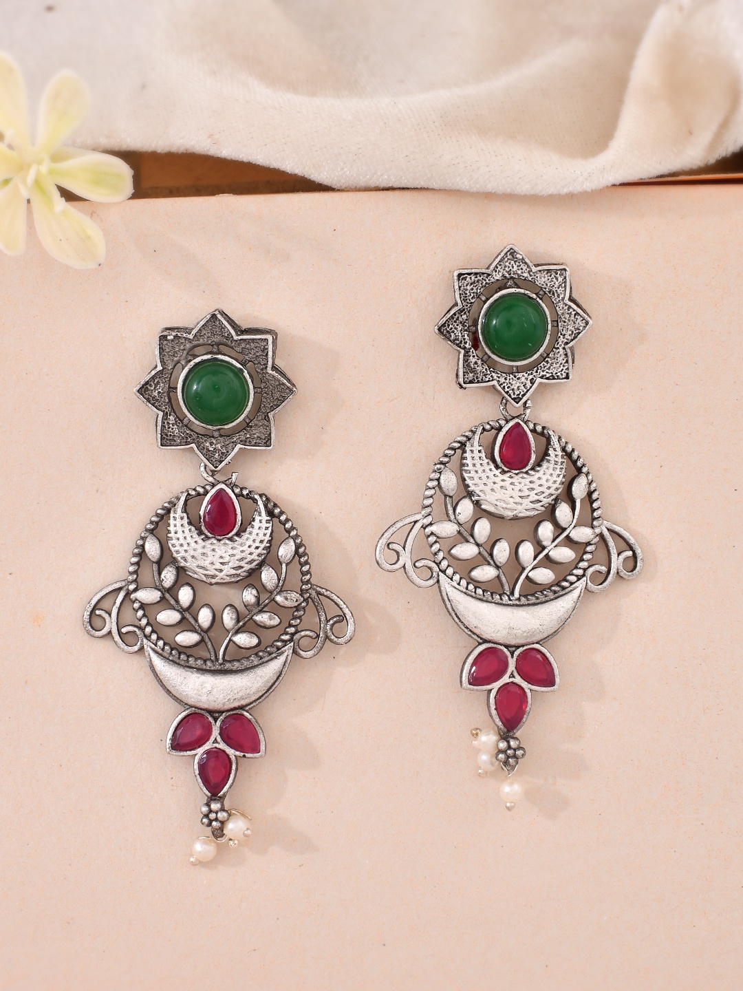 

DASTOOR Oxidised Silver Plated Drop Earrings