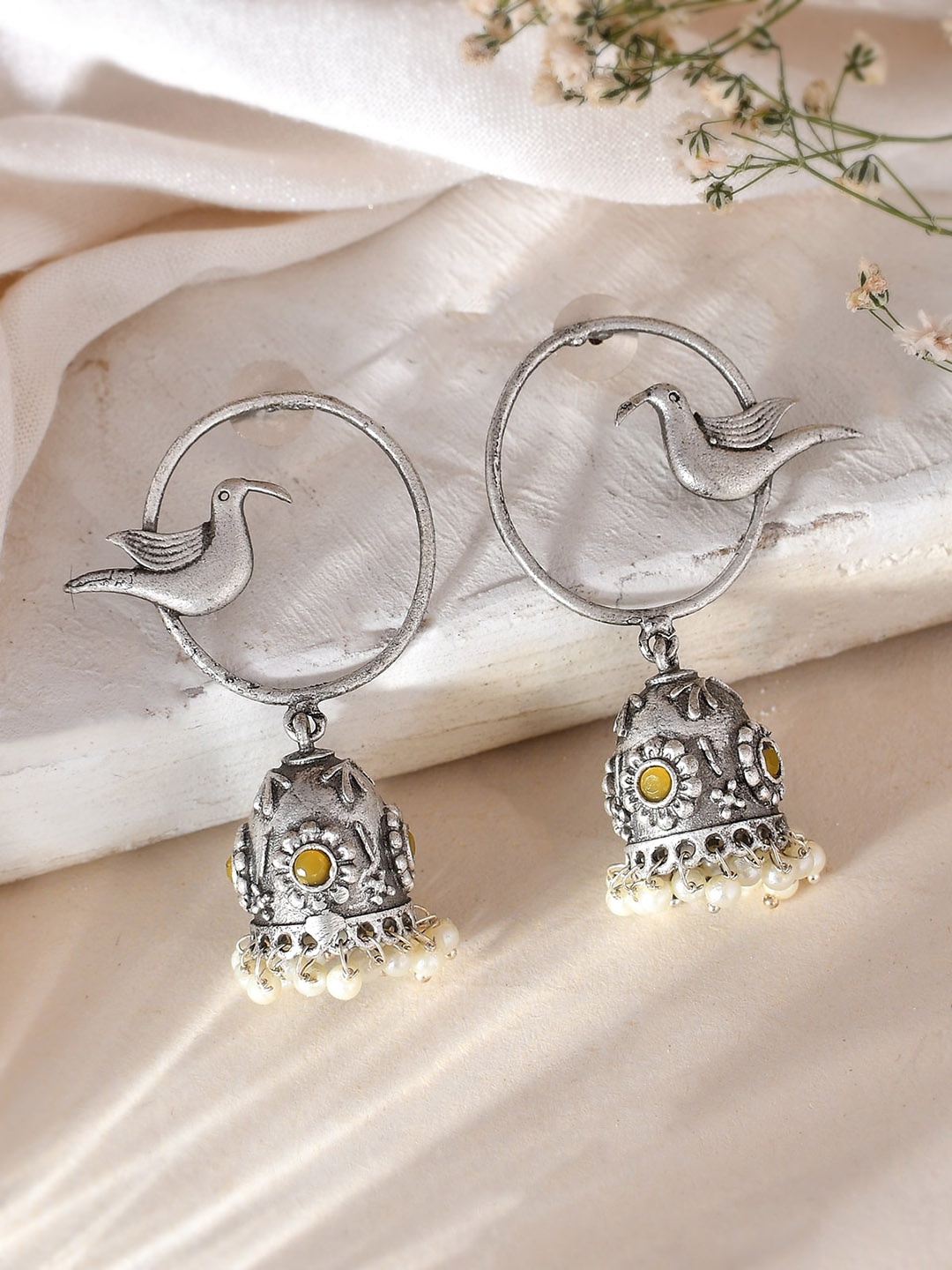 

DASTOOR Silver-Plated Contemporary Jhumkas