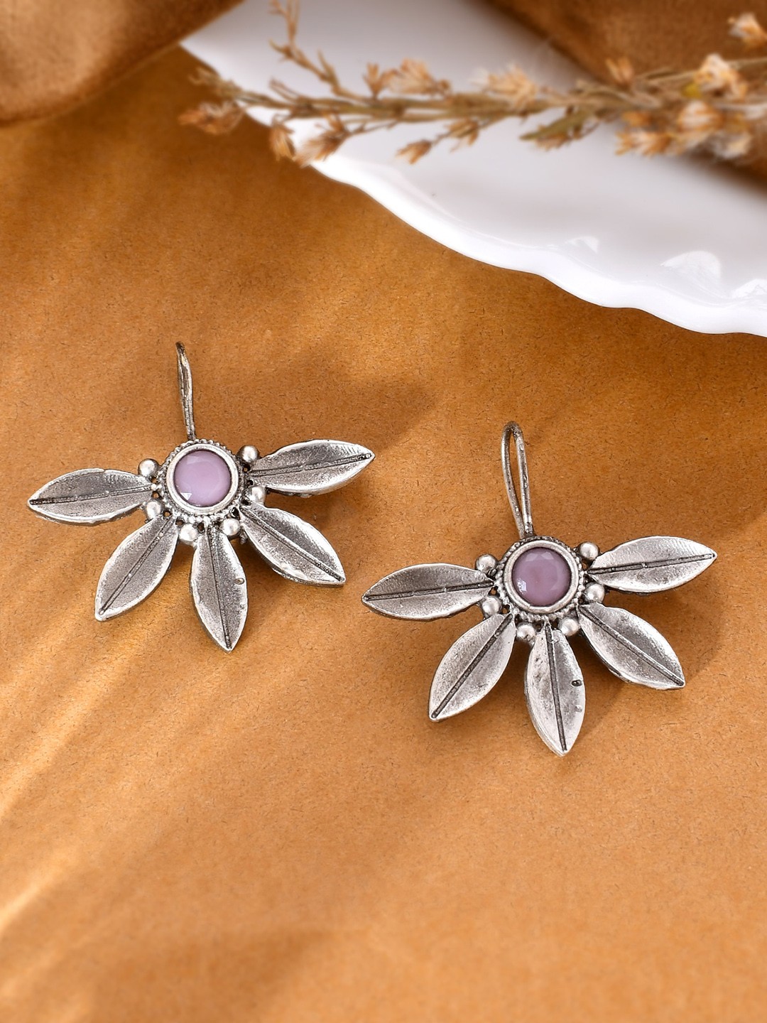 

DASTOOR Silver-Plated Floral Silver Drop Earrings