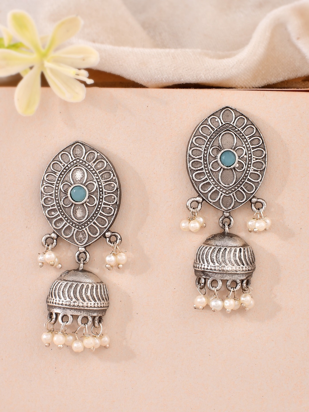 

DASTOOR Silver-Plated Teardrop Shaped Oxidised Jhumkas
