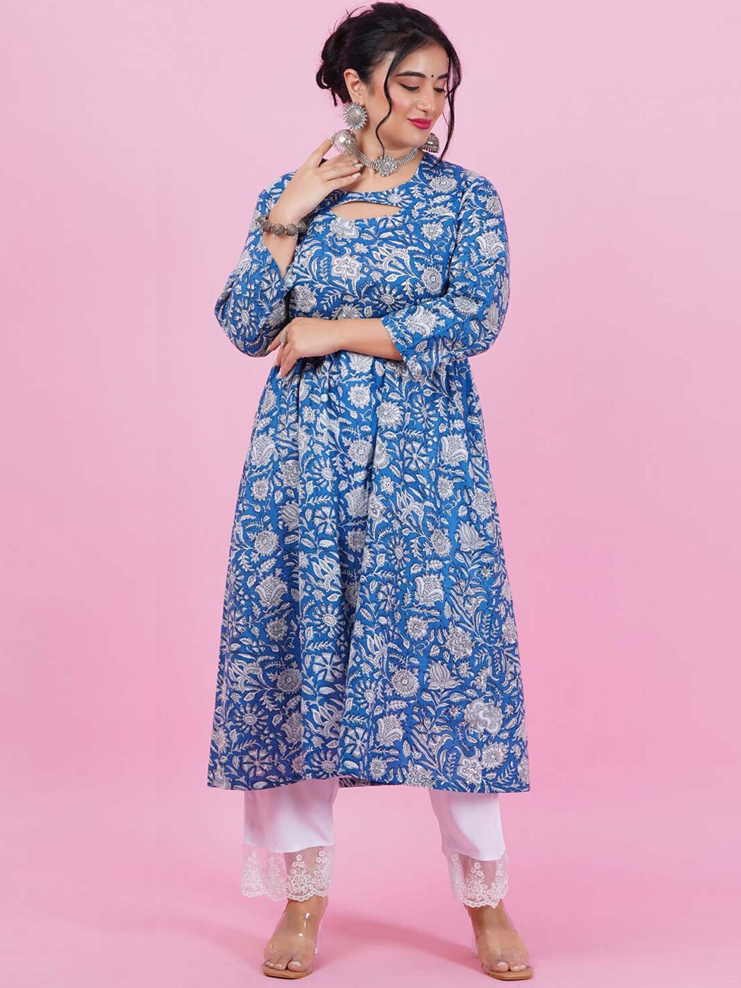 

LastInch Ethnic Motifs Printed Regular Pure Cotton Kurta With Palazzos, Blue