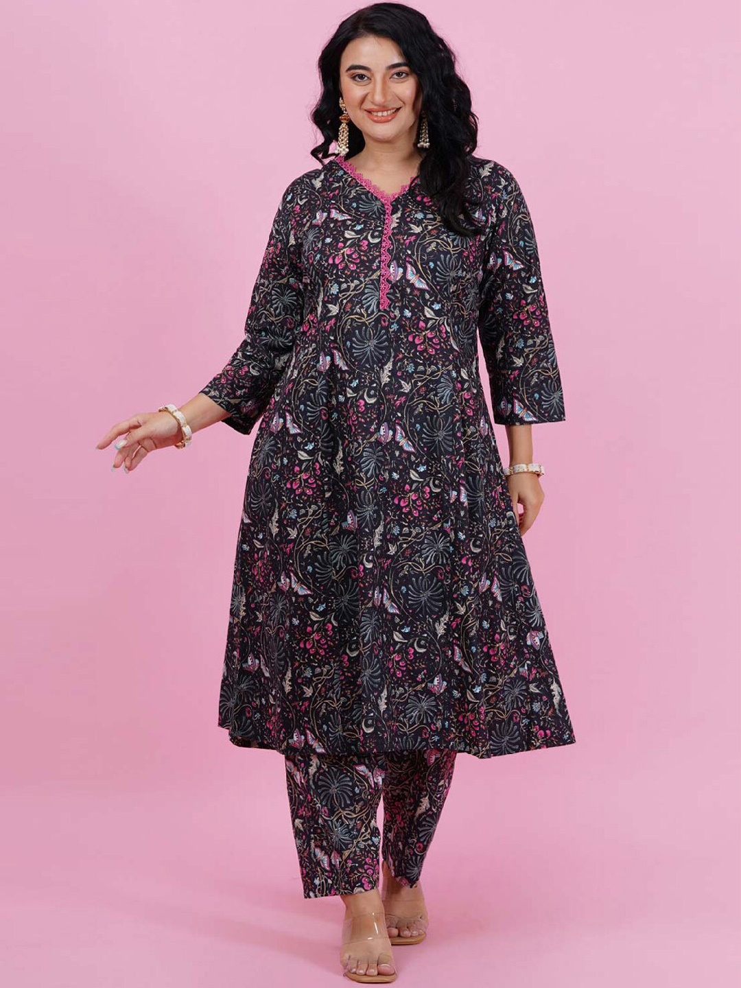 

LastInch Ethnic Motifs Printed Regular Pure Cotton Kurta With Palazzos, Black