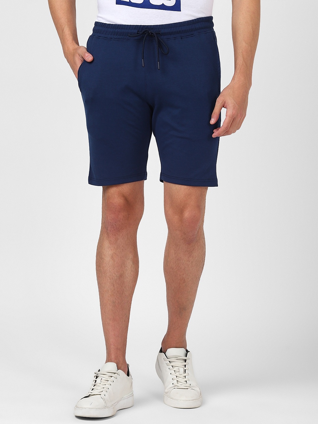 

UrbanMark Men Mid-Rise Stretch Shorts, Navy blue