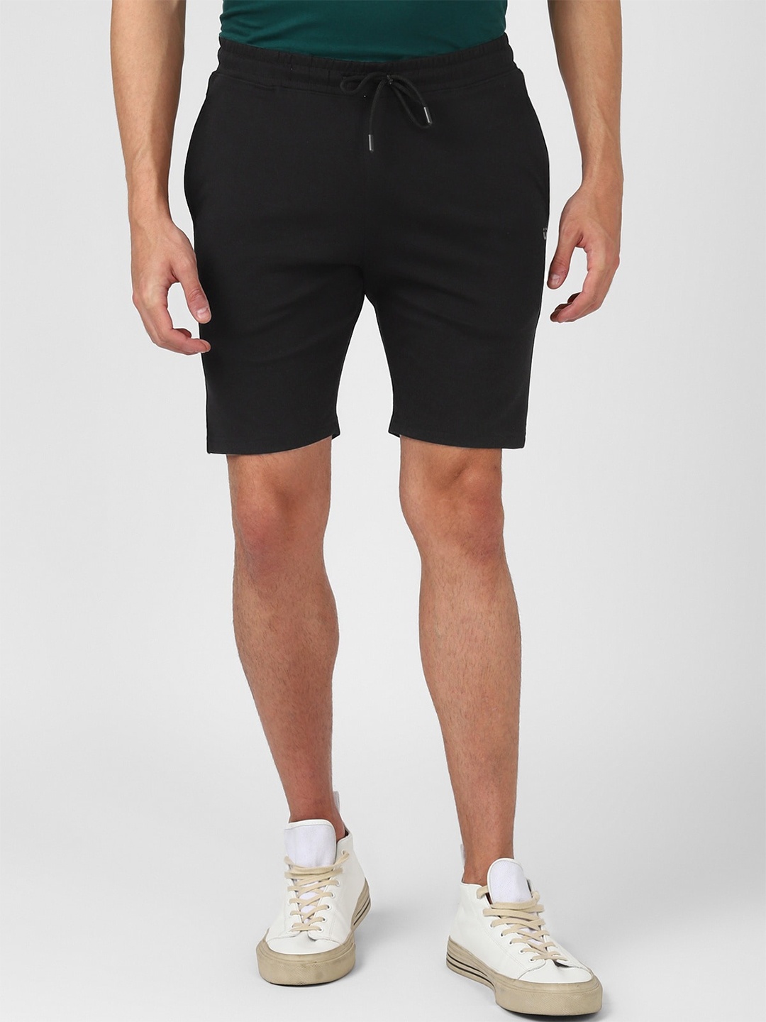 

UrbanMark Men Mid-Rise Stretch Shorts, Black