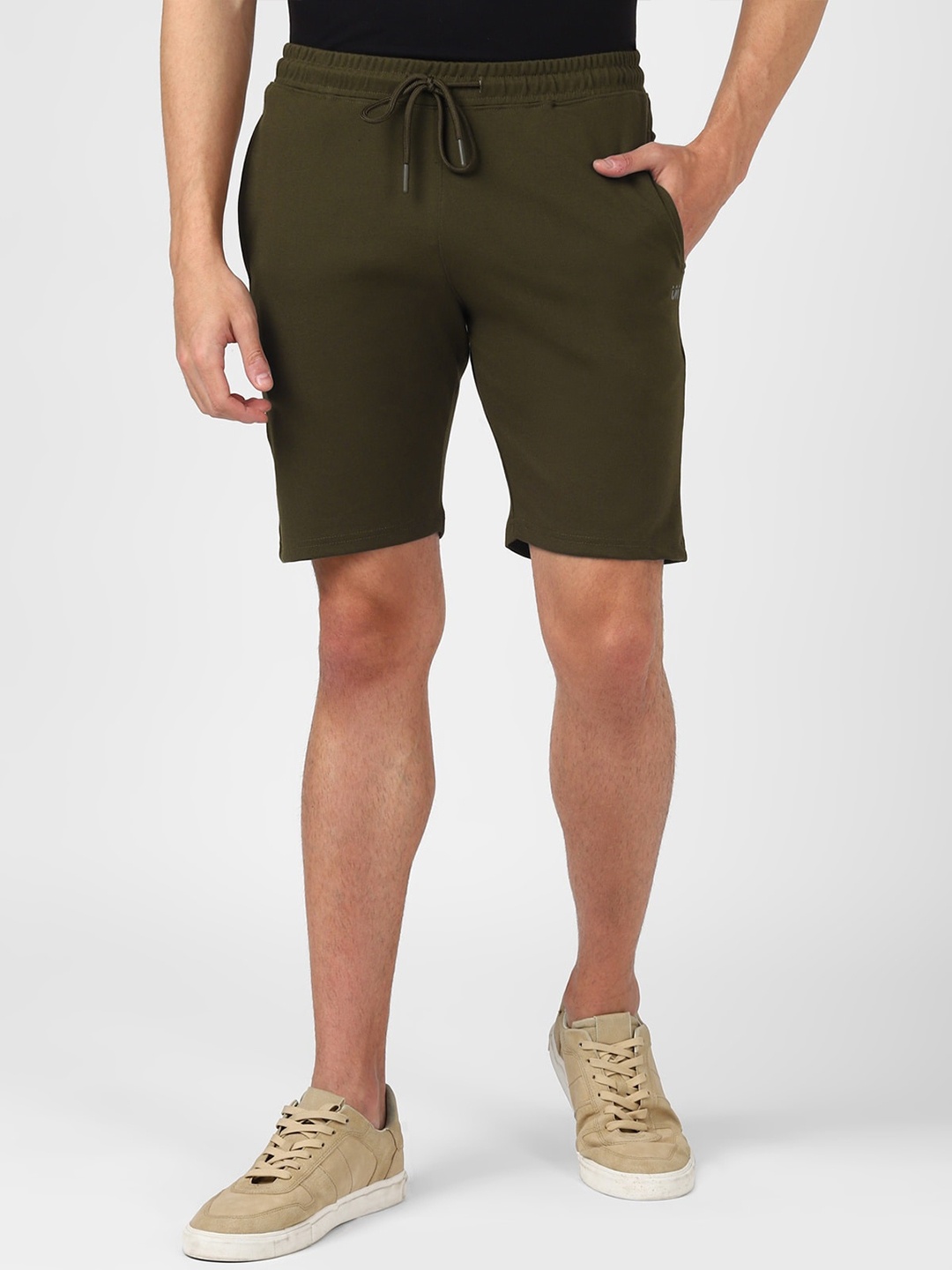 

UrbanMark Men Mid-Rise Regular Fit Shorts, Olive