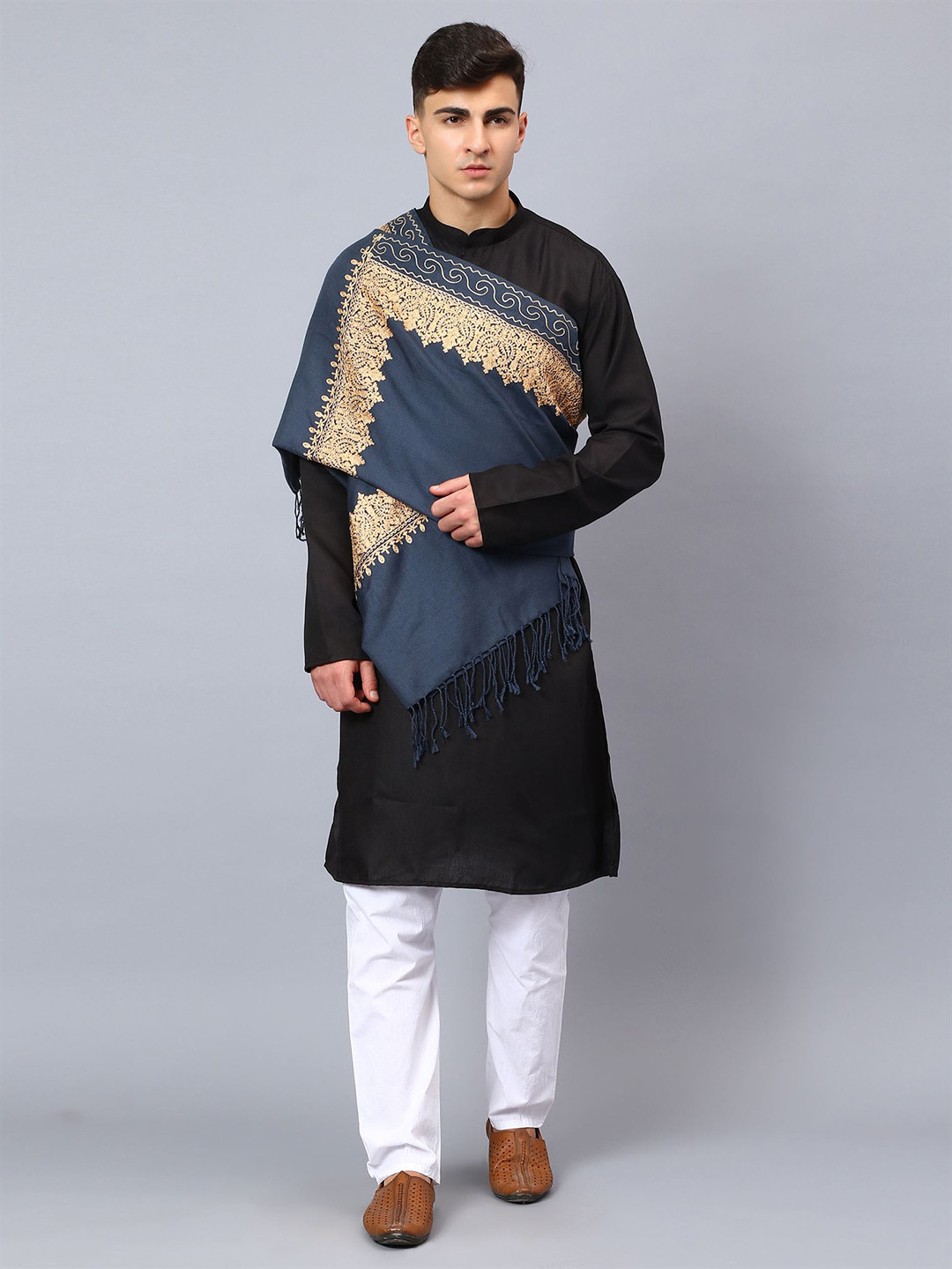 

Moda Chales Men Embroidered Stole, Grey