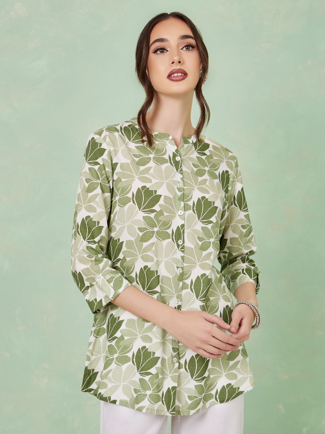 

Styli Green Floral Printed Mandarin Collar Tunic