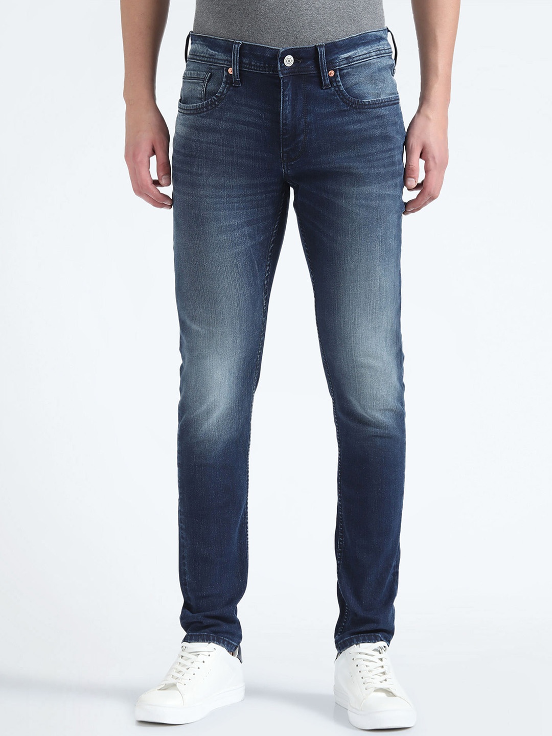 

Flying Machine Men Blue Skinny Fit Low-Rise Heavy Fade Stretchable Jeans