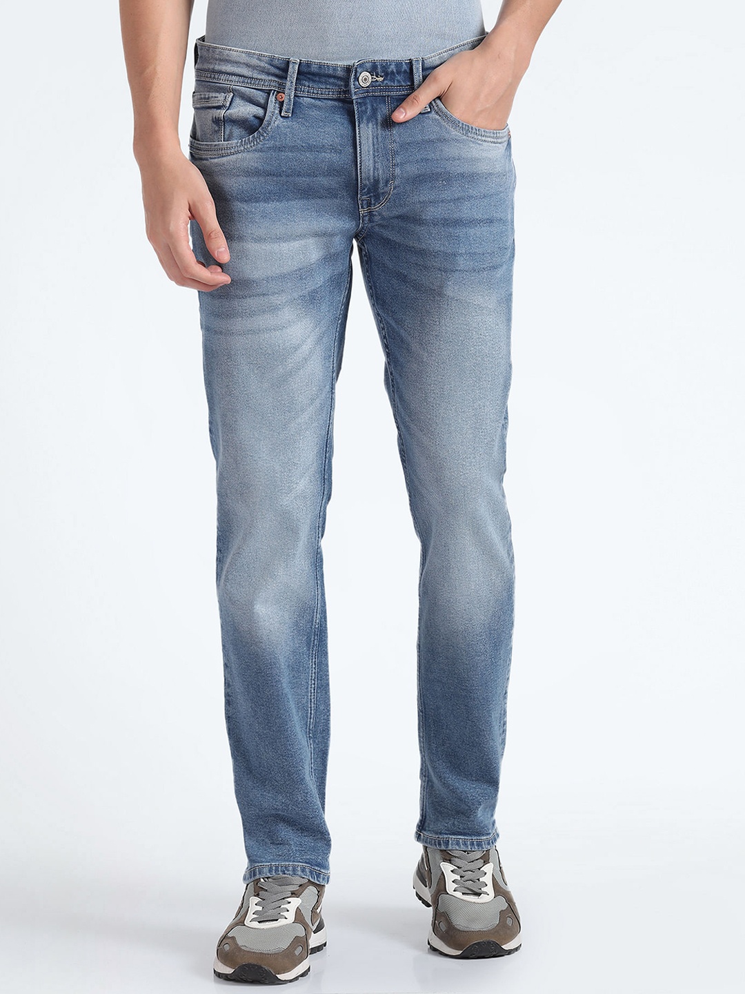 

Flying Machine Men Straight Fit Clean Look Heavy Fade Stretchable Jeans, Blue