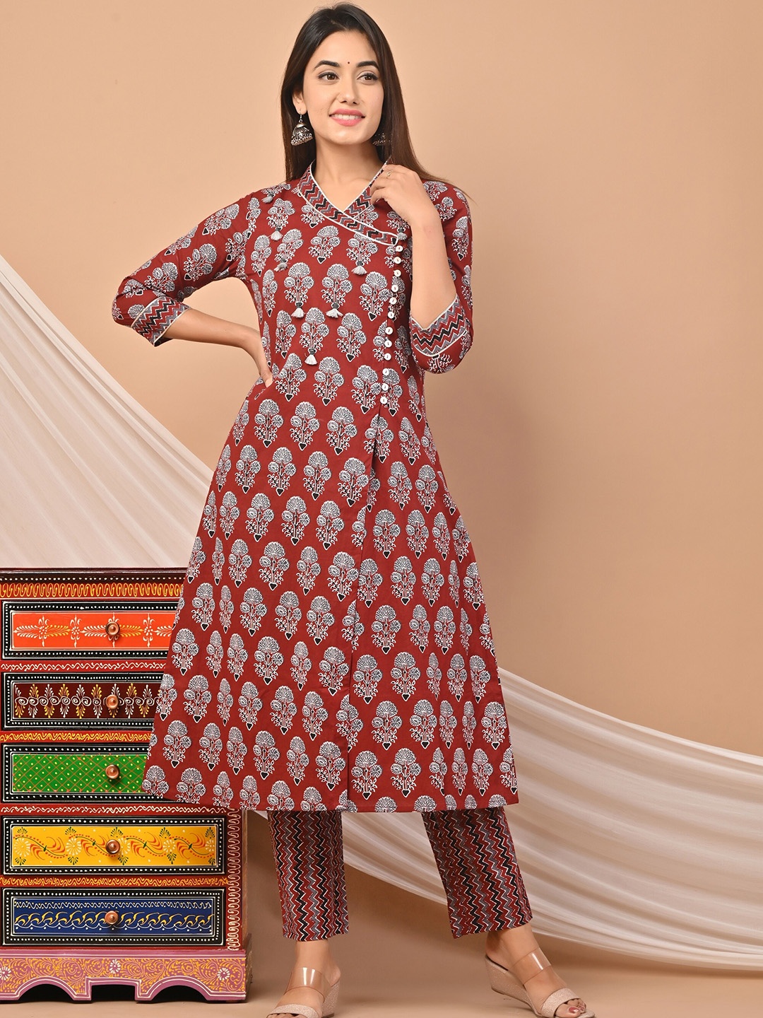 

PUKHYA Ethnic Motifs Printed Regular Pure Cotton Angrakha Kurta with Trousers, Maroon