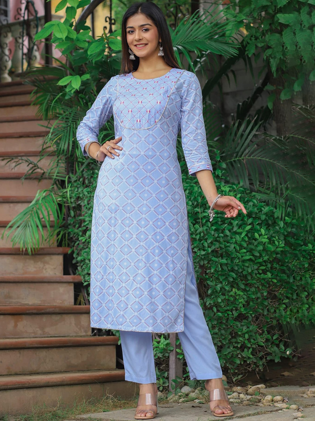 

PUKHYA Bandhani Printed Regular Kurta with Trousers, Purple
