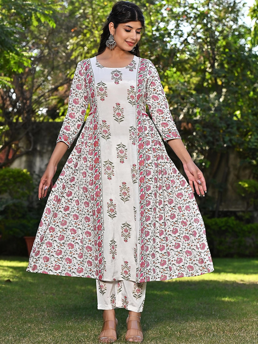 

PUKHYA Ethnic Motifs Printed Anarkali Kurta with Trousers, White