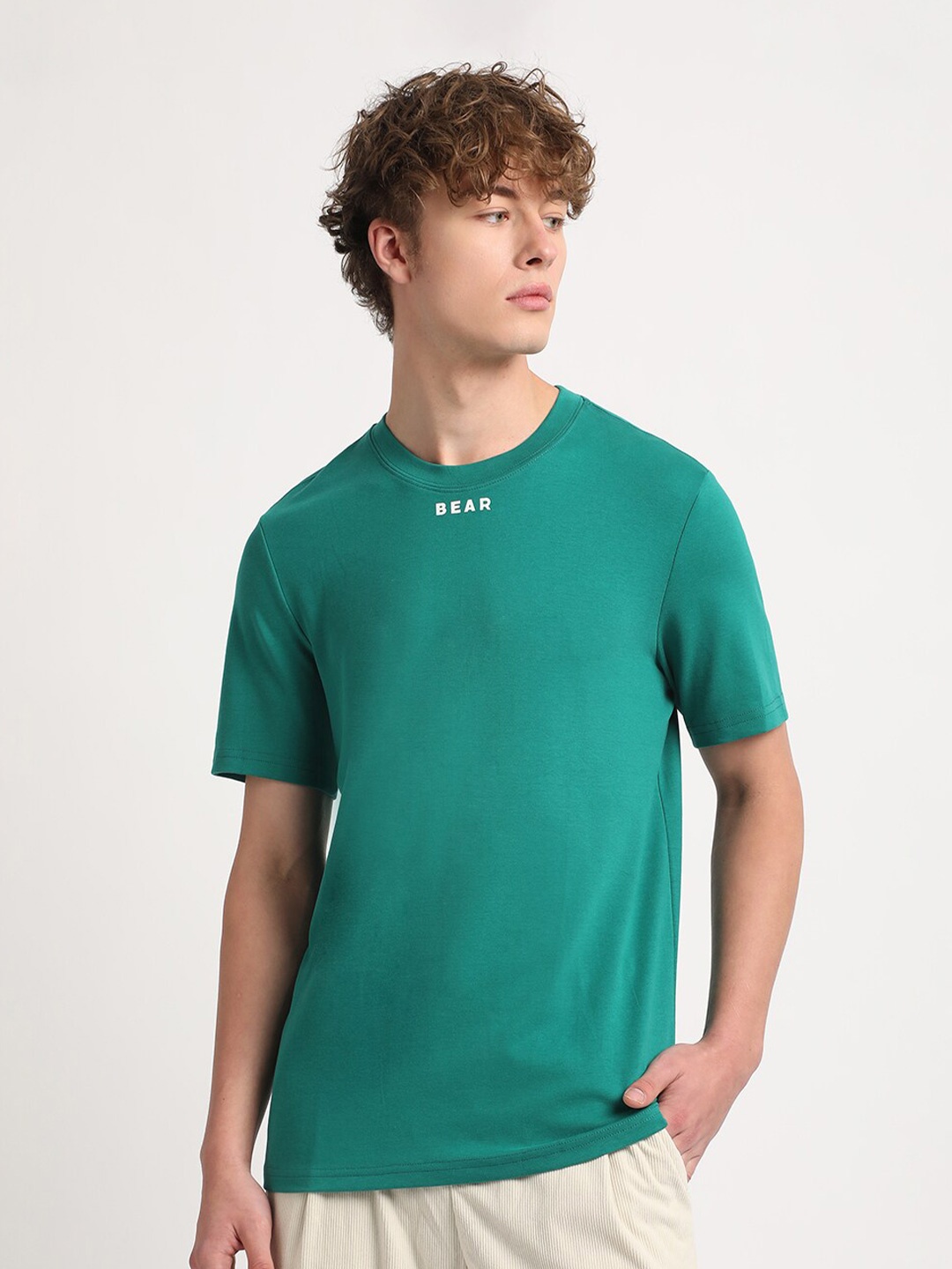 

THE BEAR HOUSE Typography Printed Slim Fit T-shirt, Green