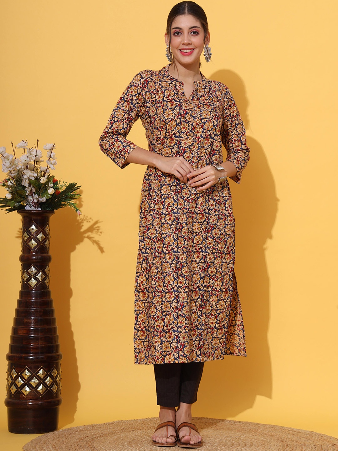 

Vbuyz Ethnic Motifs Printed Mandarin Collar Pure Cotton Straight Kurta, Blue