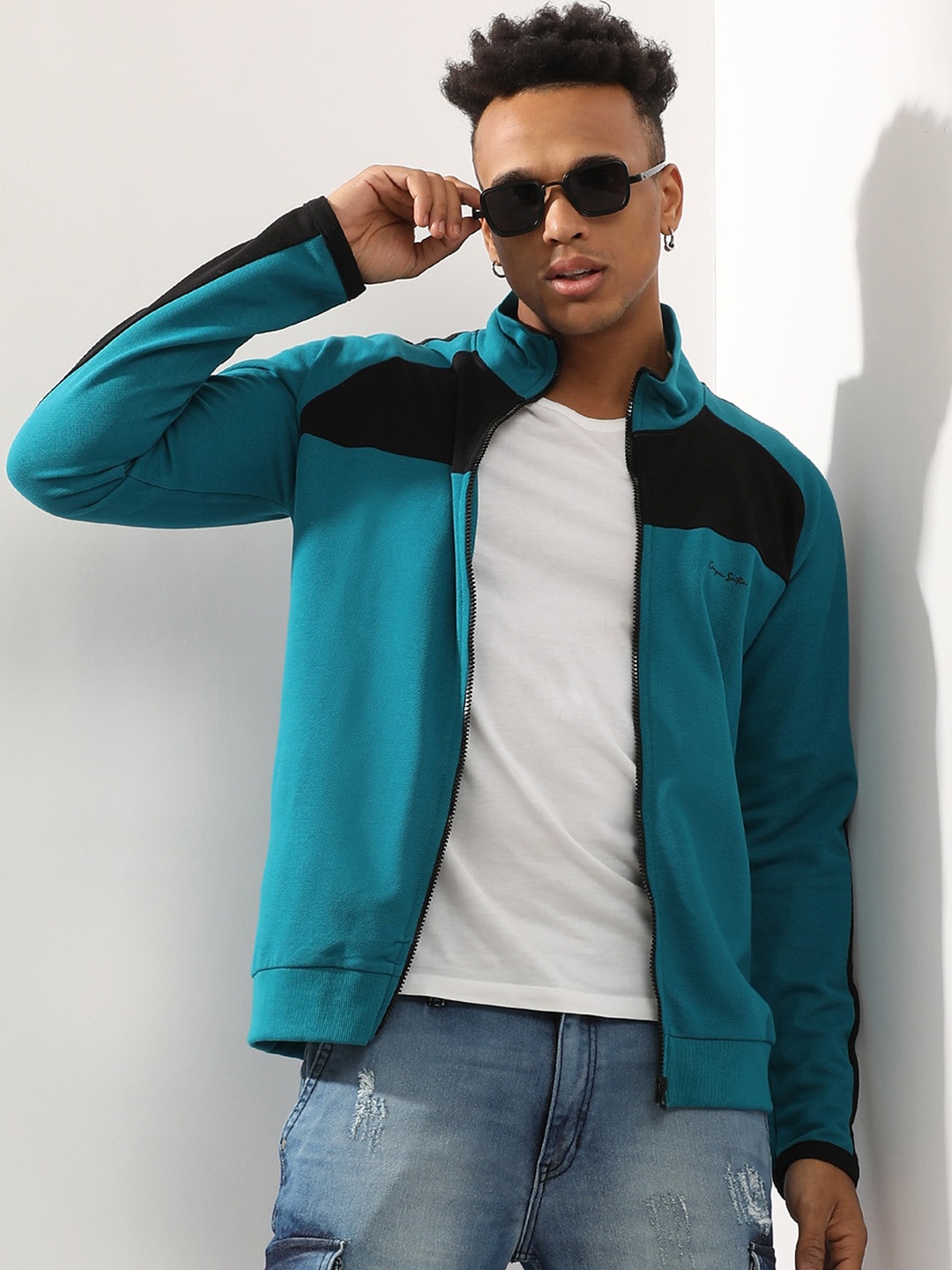 

Campus Sutra Men Blue Colourblocked Windcheater Outdoor Bomber Jacket