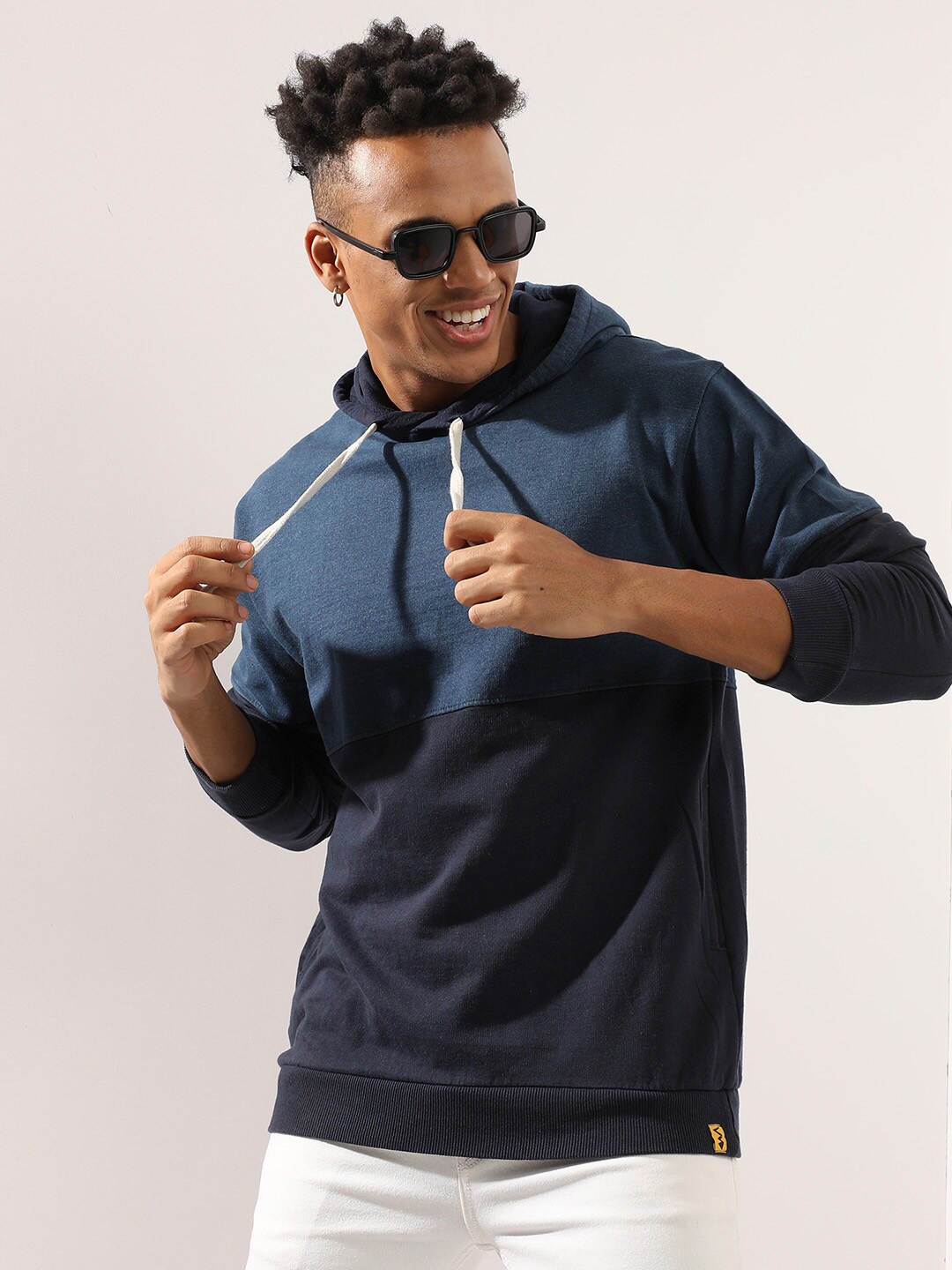 

Campus Sutra Blue Hooded Cotton Sweatshirt