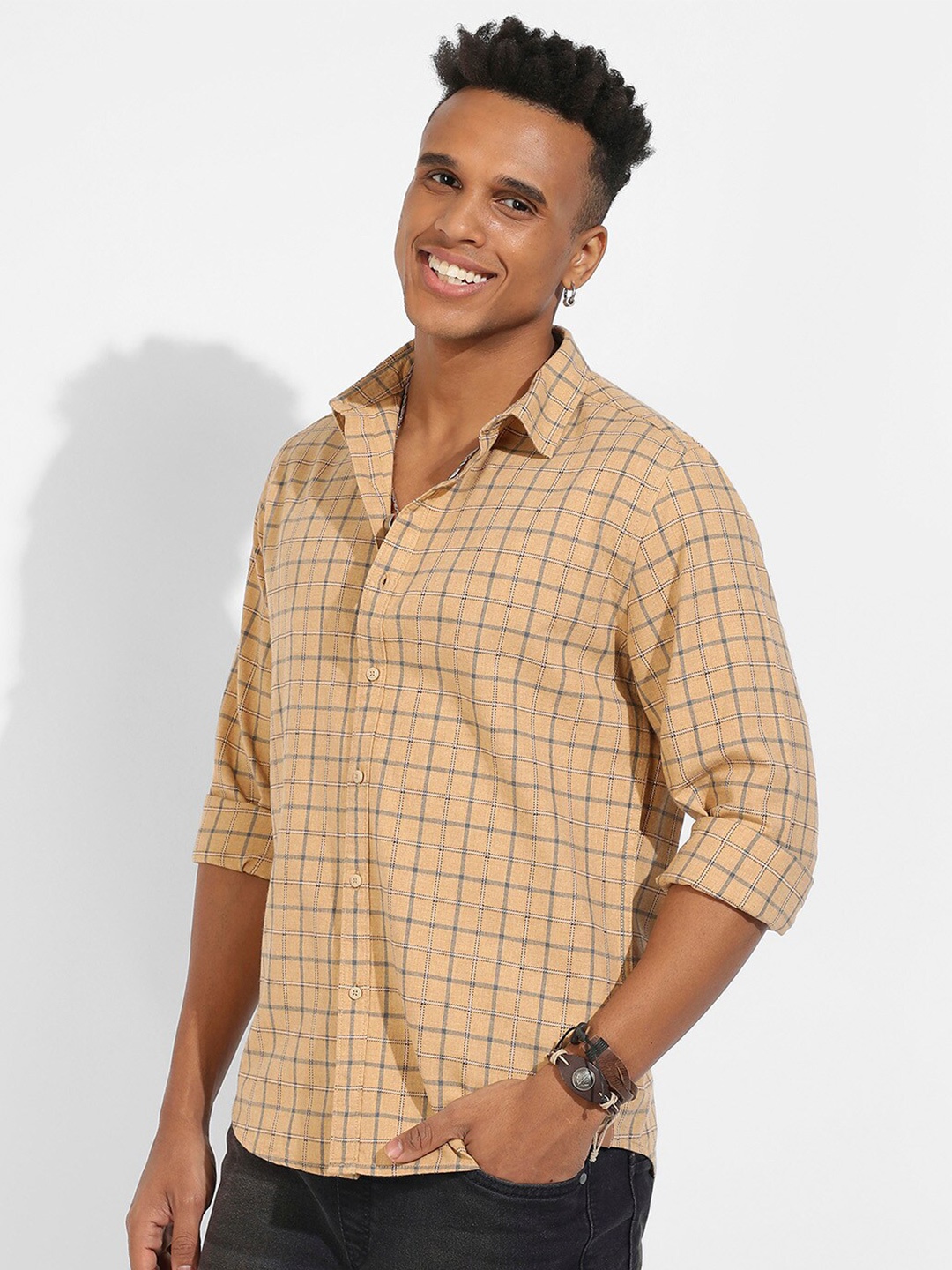 

Campus Sutra Classic Beige Tartan Checked Spread Collar Cotton Casual Shirt