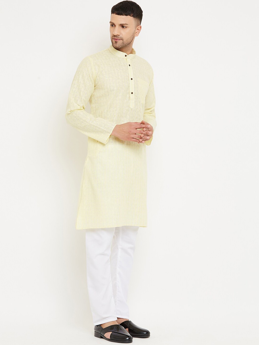 

Armaan Ethnic Mandarin Collar Straight Kurta, Yellow