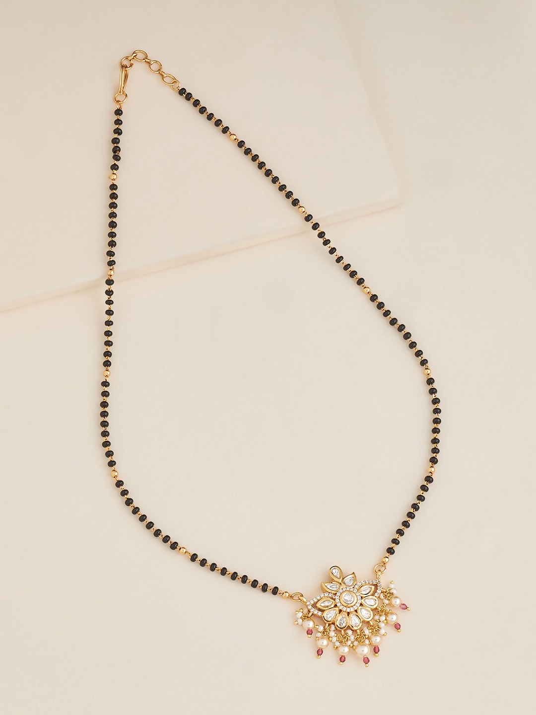

Kushal's Fashion Jewellery Kundan-studded & Beaded Mangalsutra, Gold